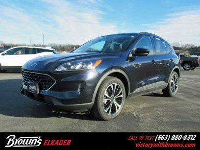 Used 2021 Ford Escape SE w/ SE Sport Appearance Package