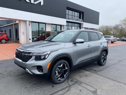 New 2025 Kia Seltos S