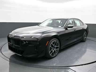New 2025 BMW 740i xDrive