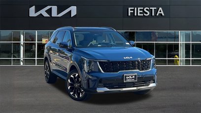 New 2025 Kia Sorento EX w/ Panoramic Sunroof Package