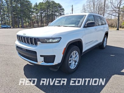 New 2025 Jeep Grand Cherokee L Laredo w/ Trailer Tow Package