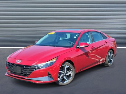 Used 2023 Hyundai Elantra Limited