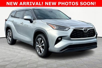 Used 2023 Toyota Highlander L