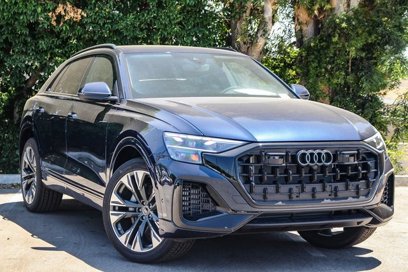 New 2025 Audi Q8 Premium