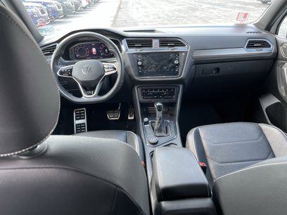 Used 2022 Volkswagen Tiguan SEL R-Line