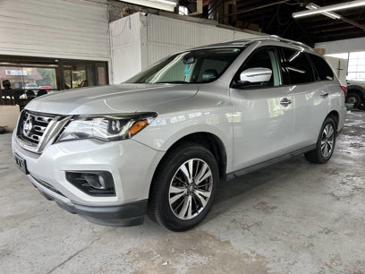Used 2017 Nissan Pathfinder SL w/ SL Premium Package