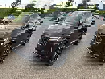 New 2025 Volvo XC90 T8 Plus w/ Protection Package