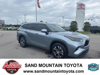 Used 2023 Toyota Highlander XLE