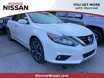 Used 2016 Nissan Altima 2.5 SR w/ LED Appearance Package
