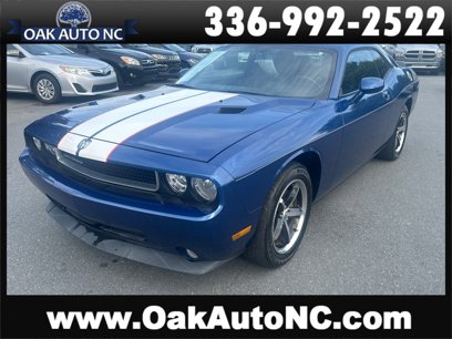 Used 2010 Dodge Challenger SE
