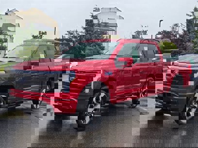 New 2025 Ford F150 Lightning Platinum
