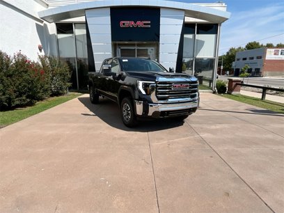 New 2025 GMC Sierra 2500 SLT