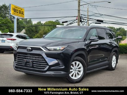 Used 2024 Toyota Grand Highlander XLE