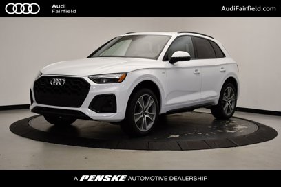 Certified 2025 Audi Q5 2.0T Premium w/ Convenience Plus Package