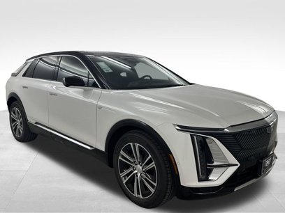 New 2024 Cadillac Lyriq Luxury