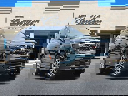 New 2024 Cadillac XT4 Premium Luxury w/ Cold Weather Package