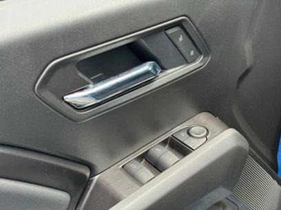 New 2025 GMC Canyon Elevation w/ Convenience Package