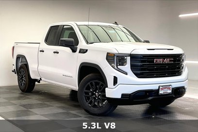 New 2025 GMC Sierra 1500 Pro w/ Graphite Edition