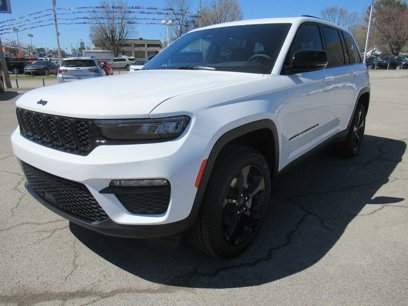 New 2025 Jeep Grand Cherokee Limited w/ Black Appearance Package