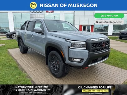 New 2025 Nissan Frontier PRO-4X w/ Pro Premium Package