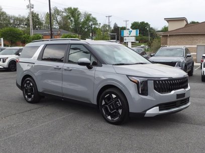 New 2025 Kia Carnival EX