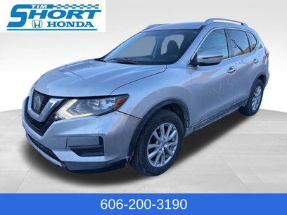 Used 2017 Nissan Rogue SV