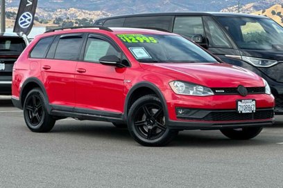 Used 2017 Volkswagen Golf Alltrack S