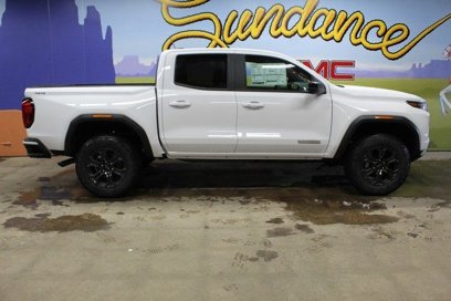 New 2025 GMC Canyon Elevation w/ Convenience Package