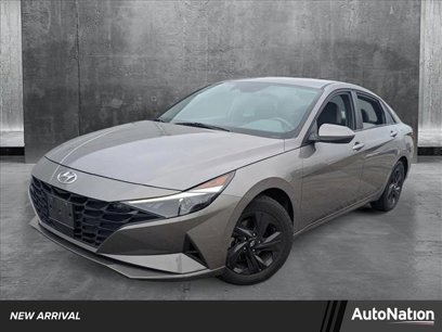 Used 2022 Hyundai Elantra SEL w/ Convenience Package