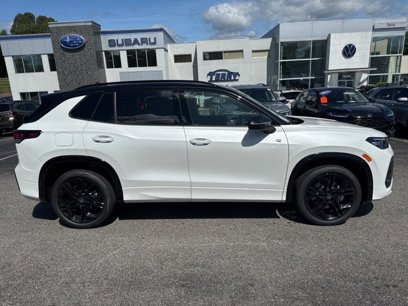 New 2025 Volkswagen Tiguan SE R-Line