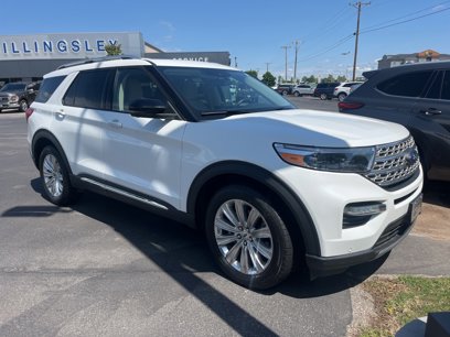 Used 2023 Ford Explorer Limited w/ Limited Technology Package