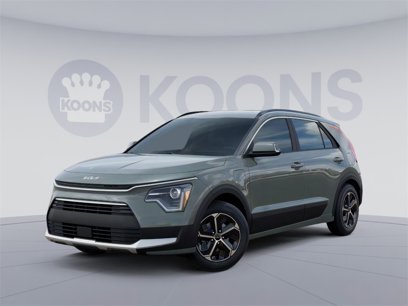 New 2025 Kia Niro EX