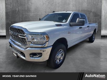 New 2024 RAM 2500 Tradesman w/ Chrome Appearance Group