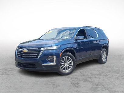 Used 2023 Chevrolet Traverse LT