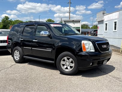 Used 2011 GMC Yukon SLT w/ SLT-2 Equipment Package