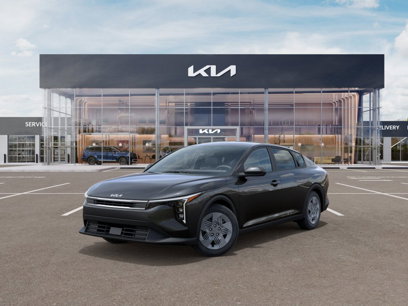 New 2025 Kia K4 LX