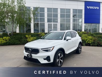 Used 2025 Volvo XC40 B5 Plus