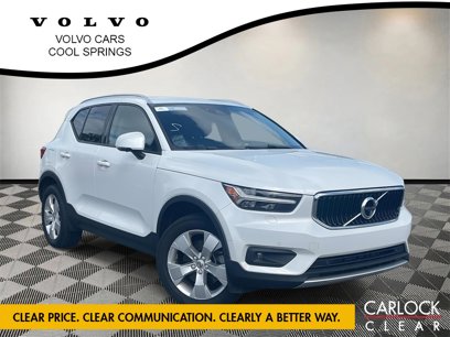 Used 2021 Volvo XC40 T5 Momentum