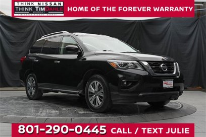 Used 2020 Nissan Pathfinder SV