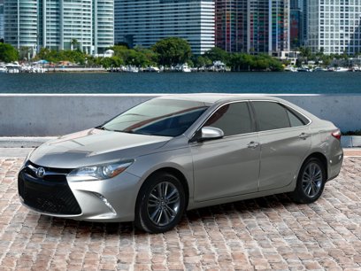 Used 2016 Toyota Camry SE