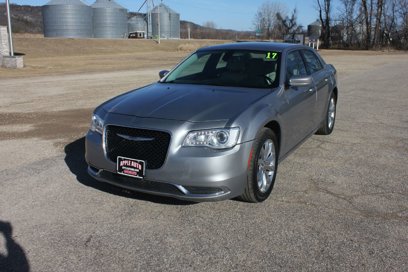 Used 2017 Chrysler 300 Limited