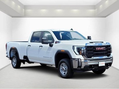 New 2024 GMC Sierra 2500 Pro