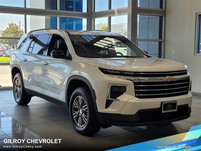 New 2025 Chevrolet Traverse LT