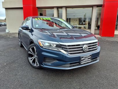 Used 2022 Volkswagen Passat 2.0T SE