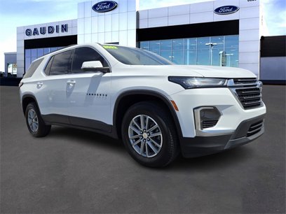 Used 2022 Chevrolet Traverse LT