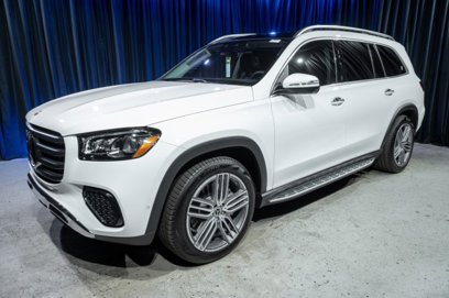New 2025 Mercedes-Benz GLS 450 4MATIC