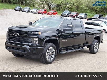Used 2025 Chevrolet Silverado 2500 Custom w/ Custom Convenience Package
