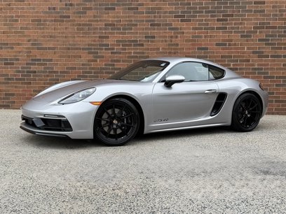 New 2025 Porsche 718 Cayman GT4