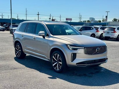 New 2025 Volvo XC90 T8 Core