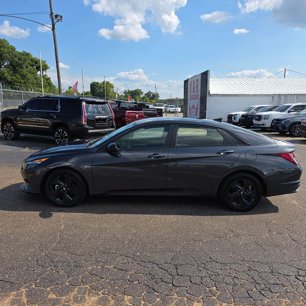 Used 2021 Hyundai Elantra SEL